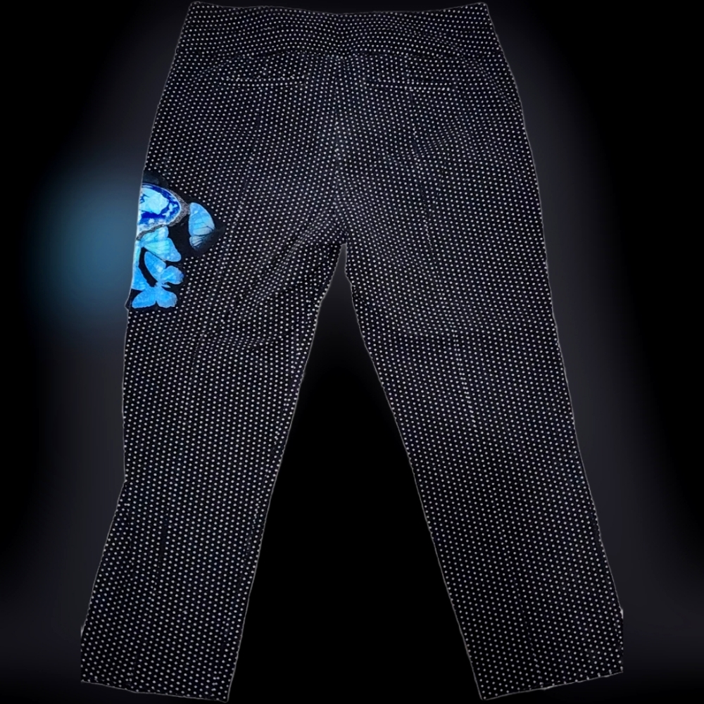 Butterfly Capri's - Picture 3 of 3
